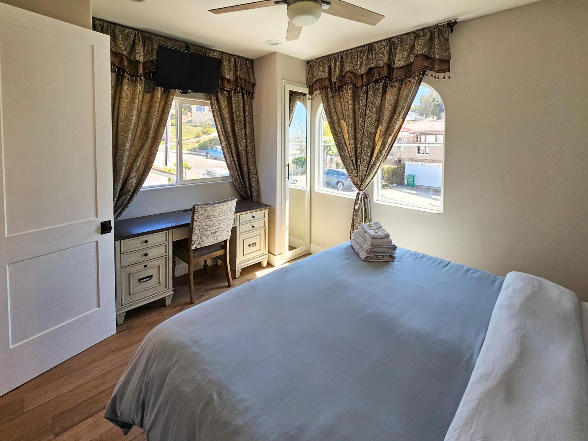 Modern Comfort, Prime Location, 360 Views, 4 Bedroom Entire House San Diego Bagian luar foto